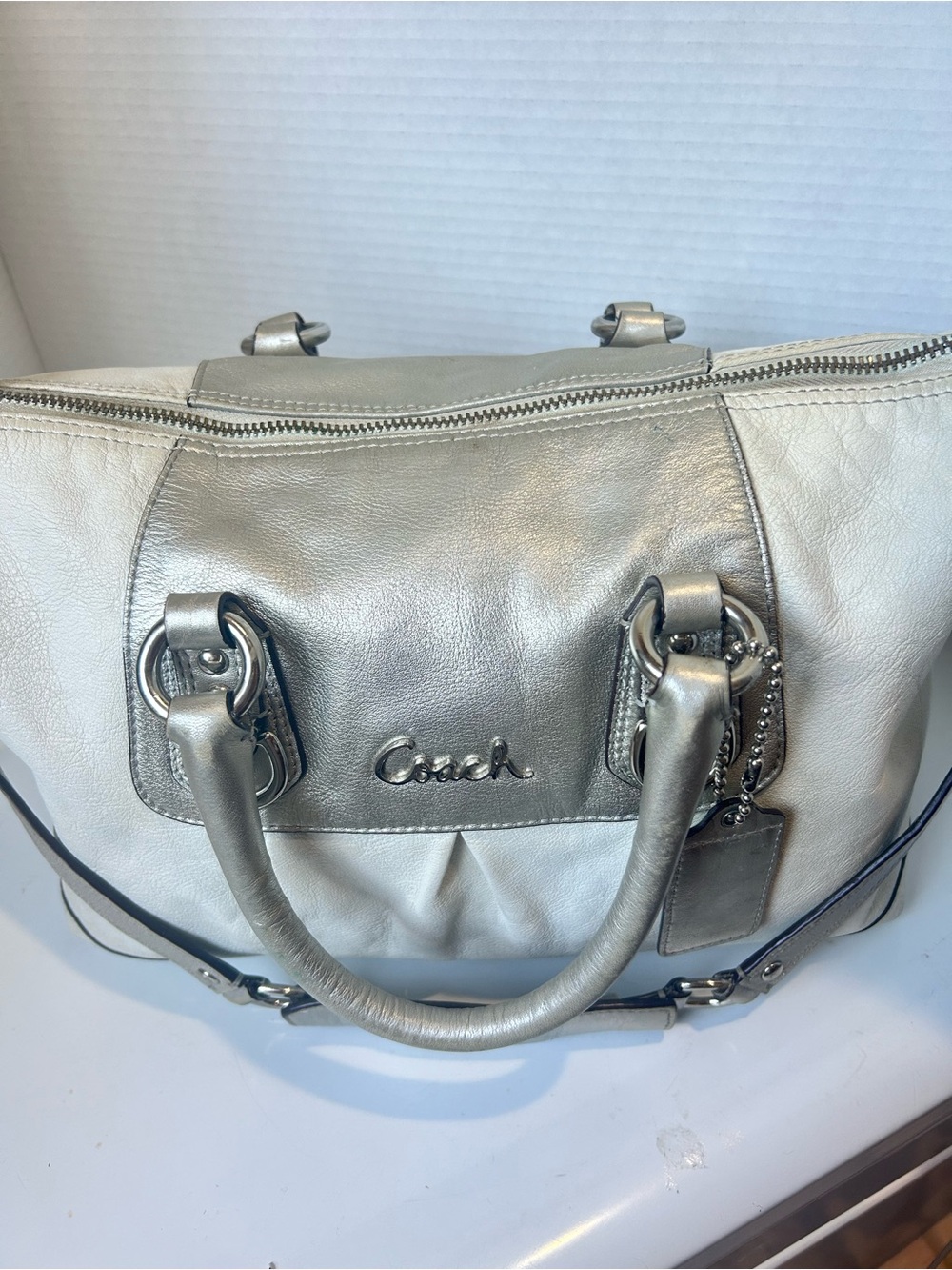 COACH Convertible Shoulder Satchel Hobo Bag Silver And Ivory F15445 Y2K Luxe Bag - Picture 10 of 16
